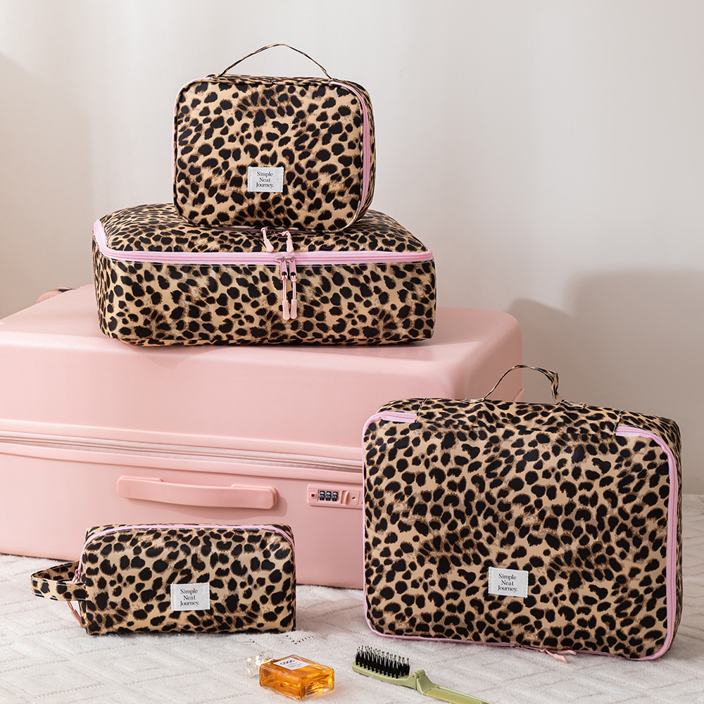 Luipaard make-up tas toiletart - Women Accessories Business recensie en prijs