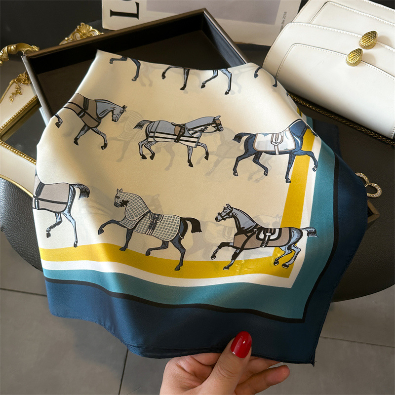 Luxe Merk 2026 Paard Print Vie - Women Accessories Brands recensie en prijs