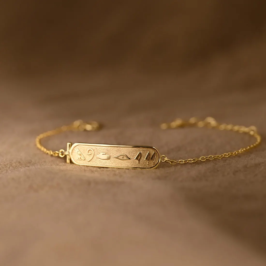 Op maat gemaakte Egyptische na - Women Accessories Egypt recensie en prijs